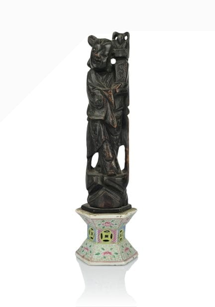 CHINE, XIXème SIECLE
Statuette d'immortel ou digni
