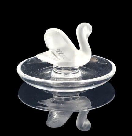 LALIQUE FRANCIA
Cuenco con cisne

De cristal trans