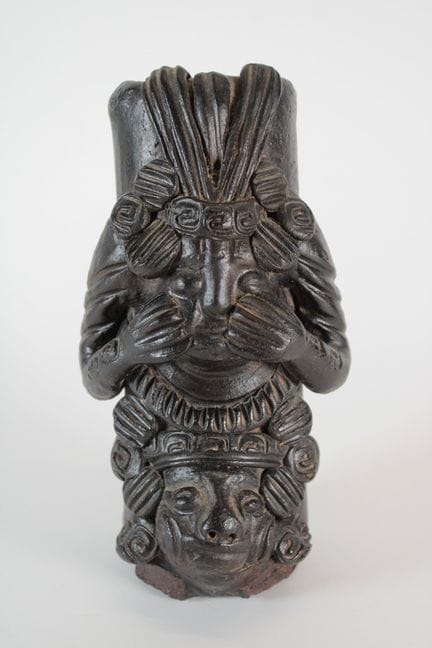 Anthropozoomorphic vase in the Mesoamerican style.