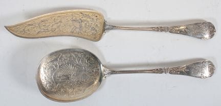 950°° silver ice set, featuring a spatula with a l