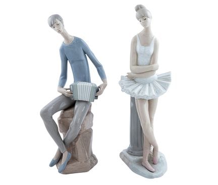 COPPIA DI STATUETTE VINTAGE IN PORCELLANA DEL MARC