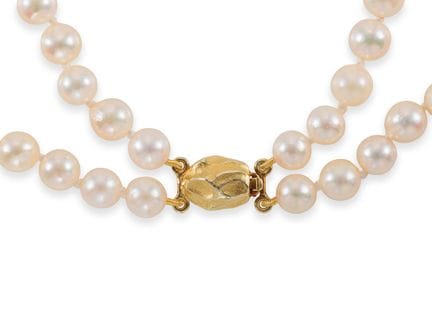 Zweireihiges Akoya-Zuchtperlen-Collier mit 585 Gel