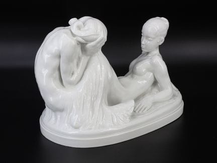 Gerhard Henning (1880-1967) Escultura de porcelana