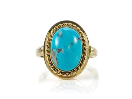 Anello con turchese in oro giallo 585

Anello clas