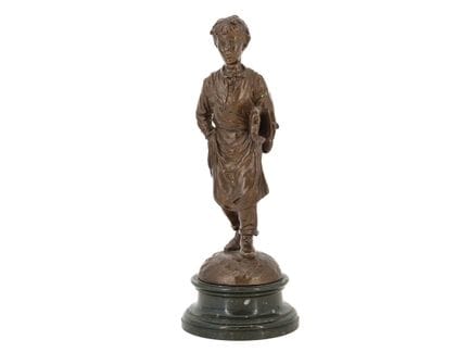 Scultura in bronzo "Ragazzo del calzolaio", 1900 c