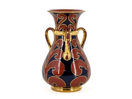 Vase à anses, Atelier royal de majolique et de ter
