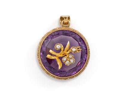 Antique pendant in 750 yellow gold, with amethyst 