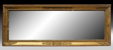Specchio in legno modanato, intagliato e dorato, c