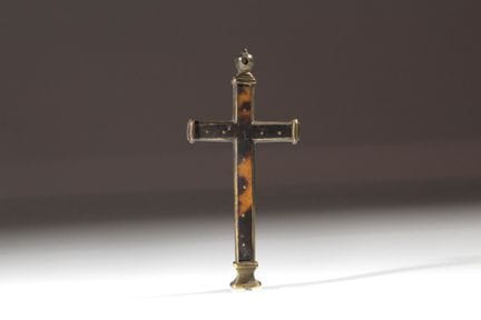 FRANZÖSISCHE ARBEIT – 18. JAHRHUNDERT
Kreuz aus Me