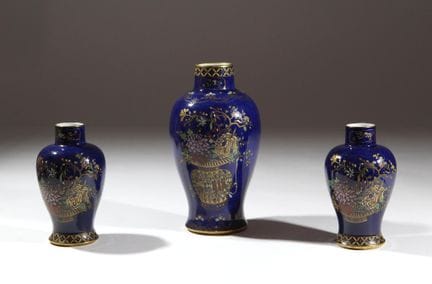 CARLTON WARE
Servizio in porcellana con decorazion