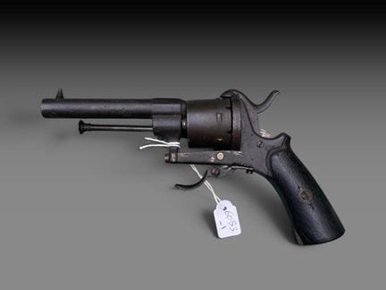 Revolver a percussore verso il 1870

Larghezza: 20