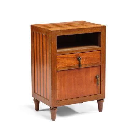 OBRA DE ESTILO ART DÉCO
Mesita de noche de madera 