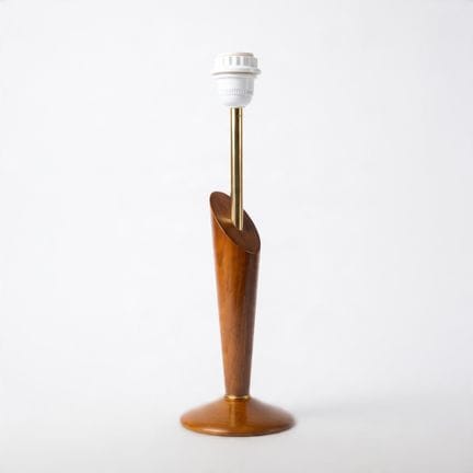 TRAVAIL FRANCAIS
Lampe en bois de placage à fût fu