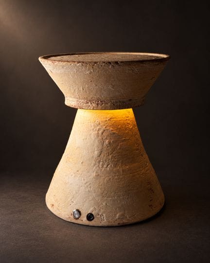 Santiago Sahli
Taitao 6
Lamp
Wheel-thrown terracot