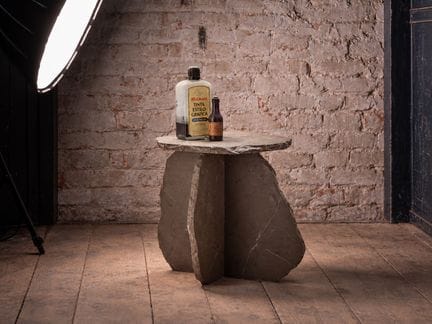 Josep Vila Capdevila
Vestiges Side
Side Table
Sier