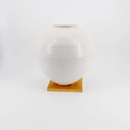 Morinobu Kimura (1932-)
Vase 
White glazed stonewa