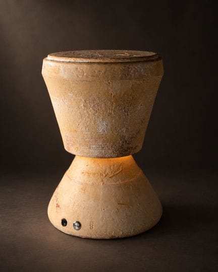 Santiago Sahli 
Taitao 7
Lamp 
Wheel-thrown terrac