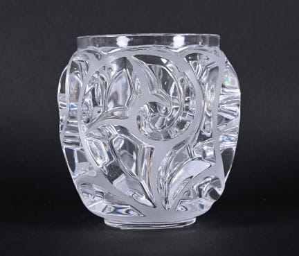 LALIQUE Francia
Vaso in cristallo traslucido stamp