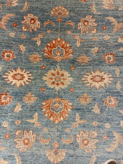 Tappeto orientale "Shobi" con fondo azzurro chiaro