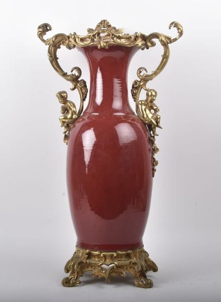 Bedeutende Vase aus „Sang-de-bœuf“-Porzellan. Roca