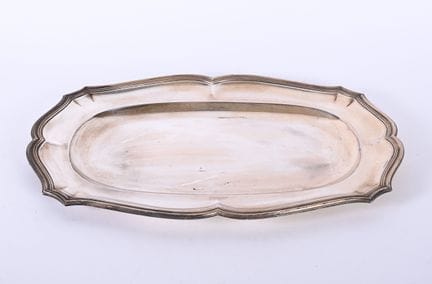 ORAFERIA CHRISTOFLE
Vassoio in argento con decoraz
