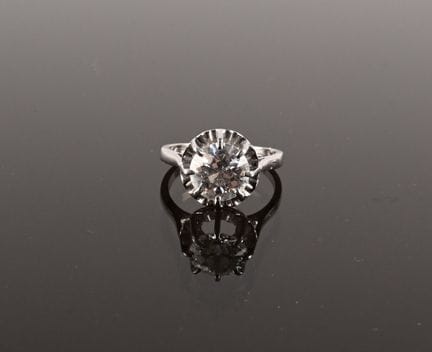 Anello in oro bianco 750 millesimi e platino 850 m