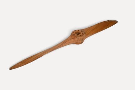 Elica di aereo in legno.
Inizio del XX secolo
L. 2