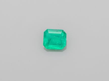 Emeraude rectangulaire à pans de Colombie de 1.52 