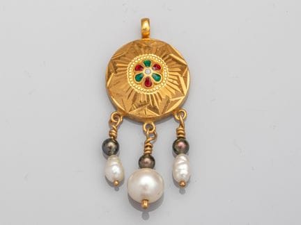 Ethnischer Anhänger aus 750er Gelbgold (18 K), ver