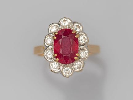 Anillo de oro bicolor de 750°/°° (18 quilates); en