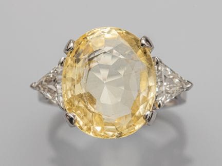 Anillo de oro blanco 750°/°° (18 quilates), engast