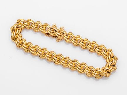 Armband aus 750°/°° (18 K) Gelbgold mit ineinander
