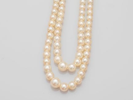 Collana a doppio filo di perle coltivate a forma d