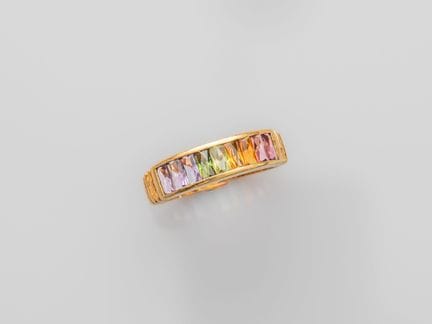 Ring aus 750°/°° (18 K) Gelbgold, besetzt mit kali