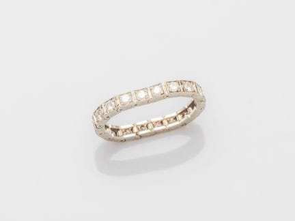 Gelenkring mit Fassung aus 750°/°° (18 K) Weißgold