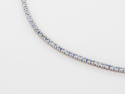 Pulsera tipo «rivière» de oro blanco 750°/°° (18 K