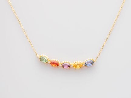 Halskette aus 750°/°° (18 K) Gelbgold, mit feinem 