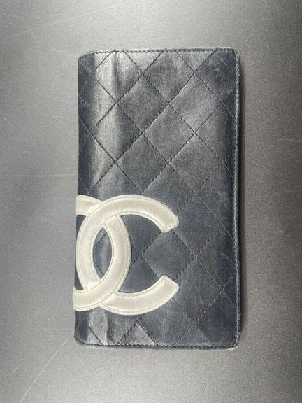 CHANEL, Geldbörse mit Klappe, Modell Cambon, aus g