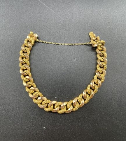 Bracciale a maglia grossa in oro giallo 18 carati 