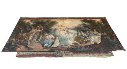 19世纪法国画派，风俗画，无画框油画布。
550×250 厘米
有磨损、缺损、损伤及修复痕迹