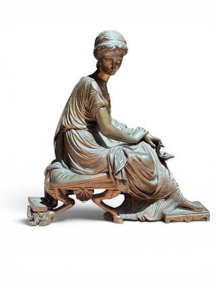 Pendule-Element aus patinierter Bronze, das ein in
