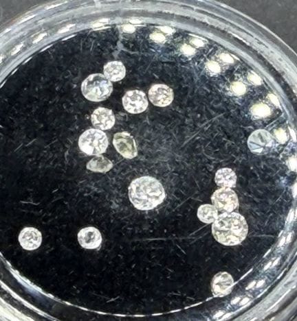 Lot de diamants/brillants, totalisant 0,43 carat