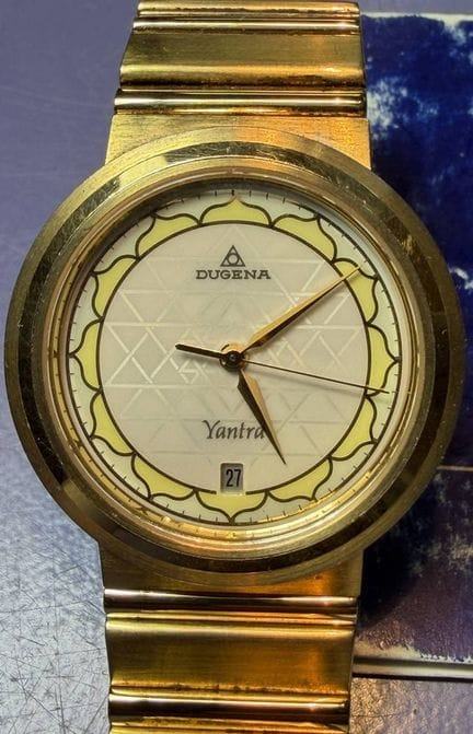 Vintage gold-plated Dugena Yantra wristwatch, mode
