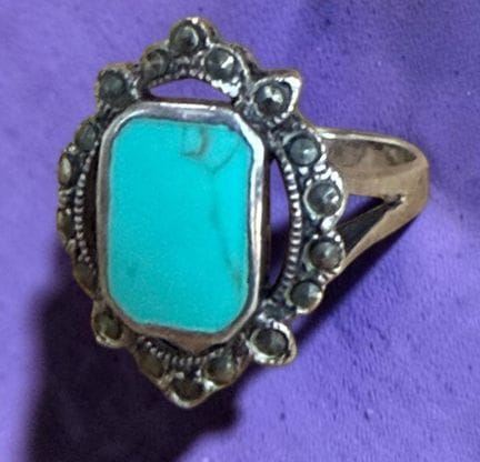 925 sterling silver ring with light blue layered s