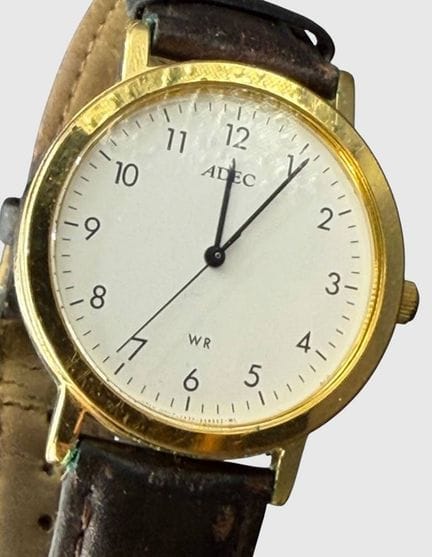 Quartz HAU "Adec" movement, in good condition, lea