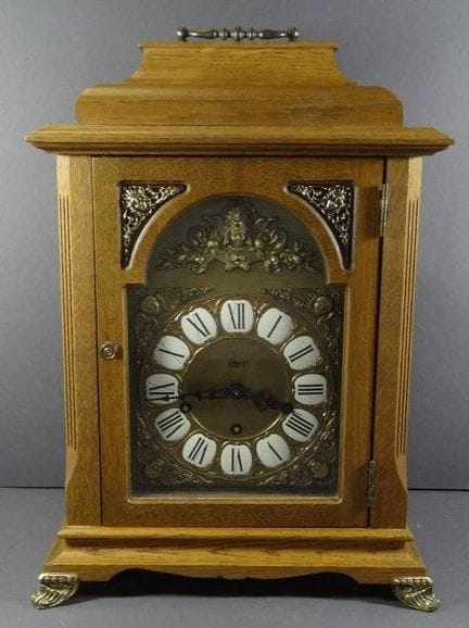 Grande orologio da camino "Urgos", cassa in legno 