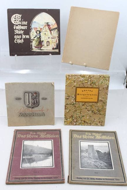 Colección de libros antiguos alemanes sobre la cul