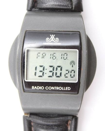 Digital radio-controlled wristwatch, Meister-Anker