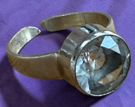 Silver Ring - 835 - with a large, clear, faceted s