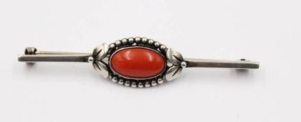Brooch, 830 silver with coral, 4.7 g, L-6 cm
